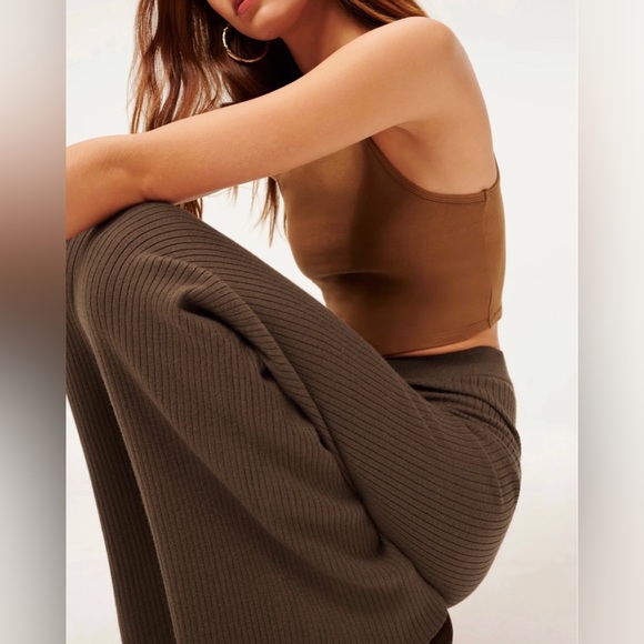 Good American Pants - Good American Ribbed Wide Leg Pants